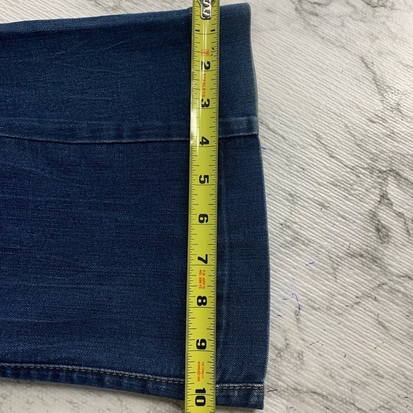 Allen B Schwartz Wide Leg Jeans - Picture 11 of 11